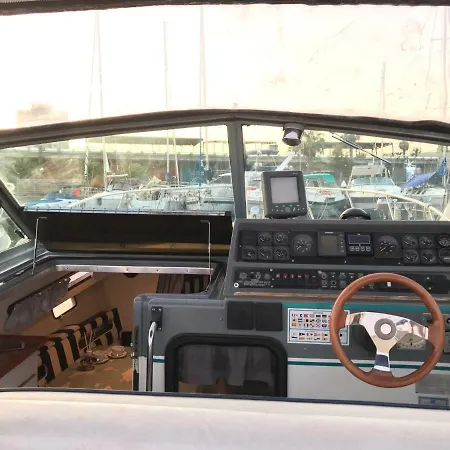 Yacht Experience Barcelona Сан-Адриан-де-Бесос