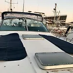 بوتيل Yacht Experience Barcelona *